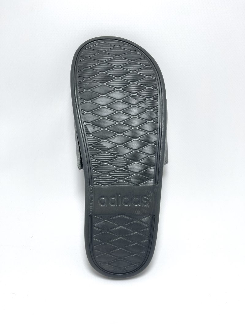 Adidas Slipper - Image 2