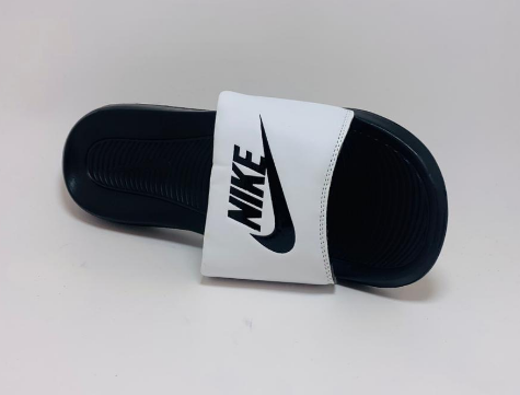 Nike Slipper